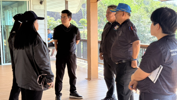 ผอ.โครงการส่งน้ำและบำรุงรักษาแม่แฝก-แม่งัดสมบูรณ์ชล ร่วมกับ ผอ.สำนักงานก่อสร้างชลประทานขนาดใหญ่ที่ 1 ติดตามและร่วมประชุมซักซ้อมเตรียมการรับรองนายกรัฐมนตรีและ รมว.กษ. ตรวจราชการพื้นที่จังหวัดเชียงใหม่  ณ เขื่อนแม่งัดสมบูรณ์ชล