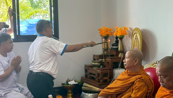 ผอ.โครงการส่งน้ำและบำรุงรักษาแม่แฝก-แม่งัดสมบูรณ์ชล นำข้าราชการและเจ้าหน้าที่ ร่วมพิธีทำบุญถวายภัตตาหารแด่พระสงฆ์และปล่อยพันธุ์ปลาน้ำจืด เนื่องในวันสถาปนากรมชลประทาน ครบรอบปีที่ 123 ณ เขื่อนแม่งัดสมบูรณ์ชล จ.เชียงใหม่
